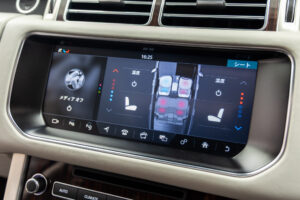 レンジローバー SVO デザイン エディション (5.0リッター) 4WD