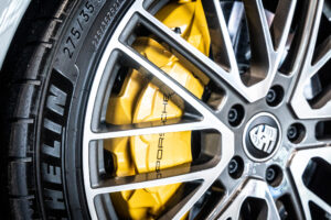 パナメーラ ターボS PDK 4WD