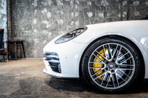 パナメーラ ターボS PDK 4WD