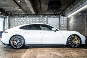 パナメーラ ターボS PDK 4WD