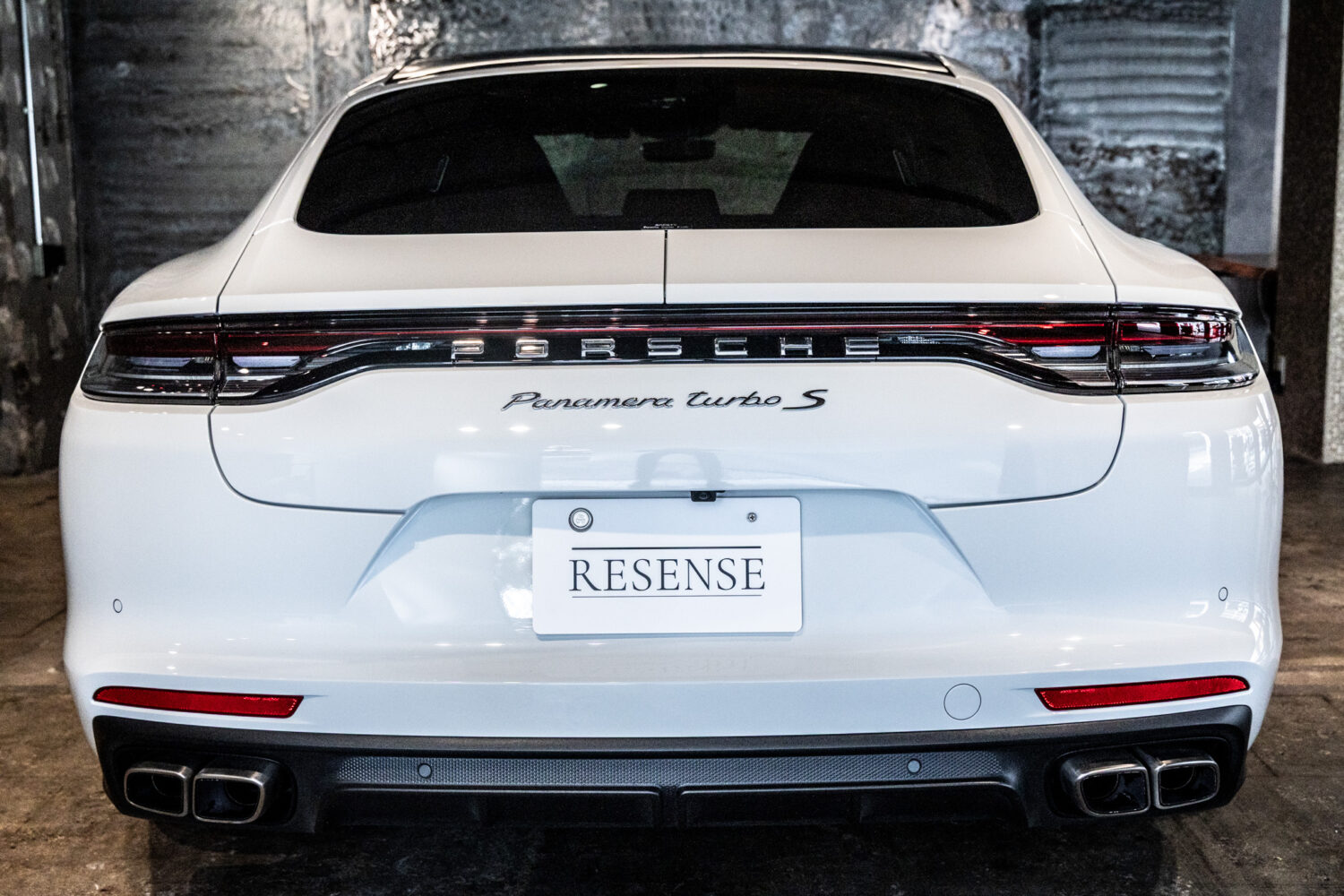 パナメーラ ターボS PDK 4WD