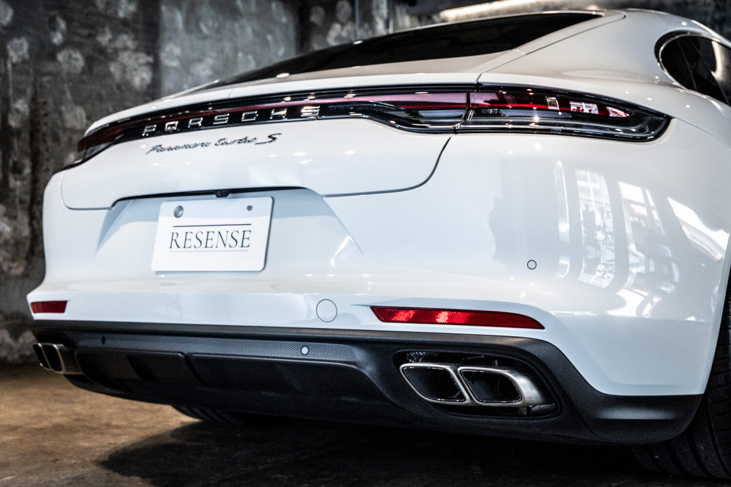 パナメーラ ターボS PDK 4WD