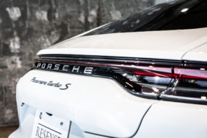 パナメーラ ターボS PDK 4WD