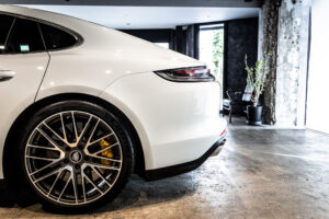 パナメーラ ターボS PDK 4WD