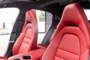 パナメーラ ターボS PDK 4WD