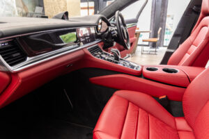 パナメーラ ターボS PDK 4WD