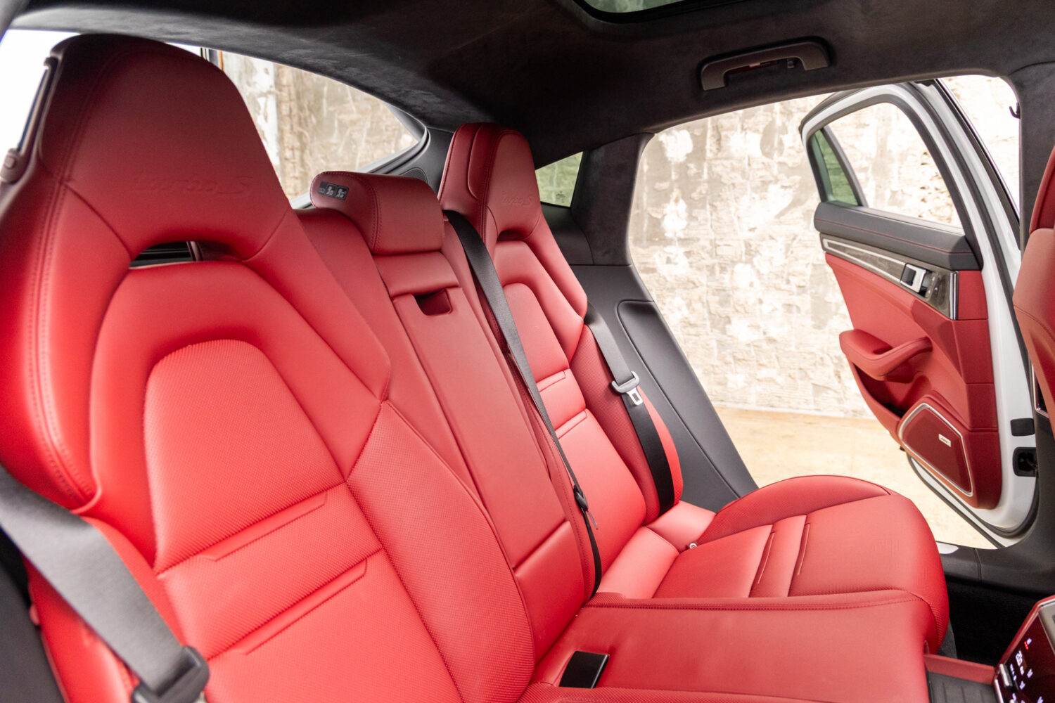 パナメーラ ターボS PDK 4WD