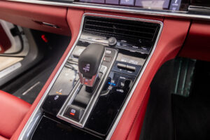 パナメーラ ターボS PDK 4WD