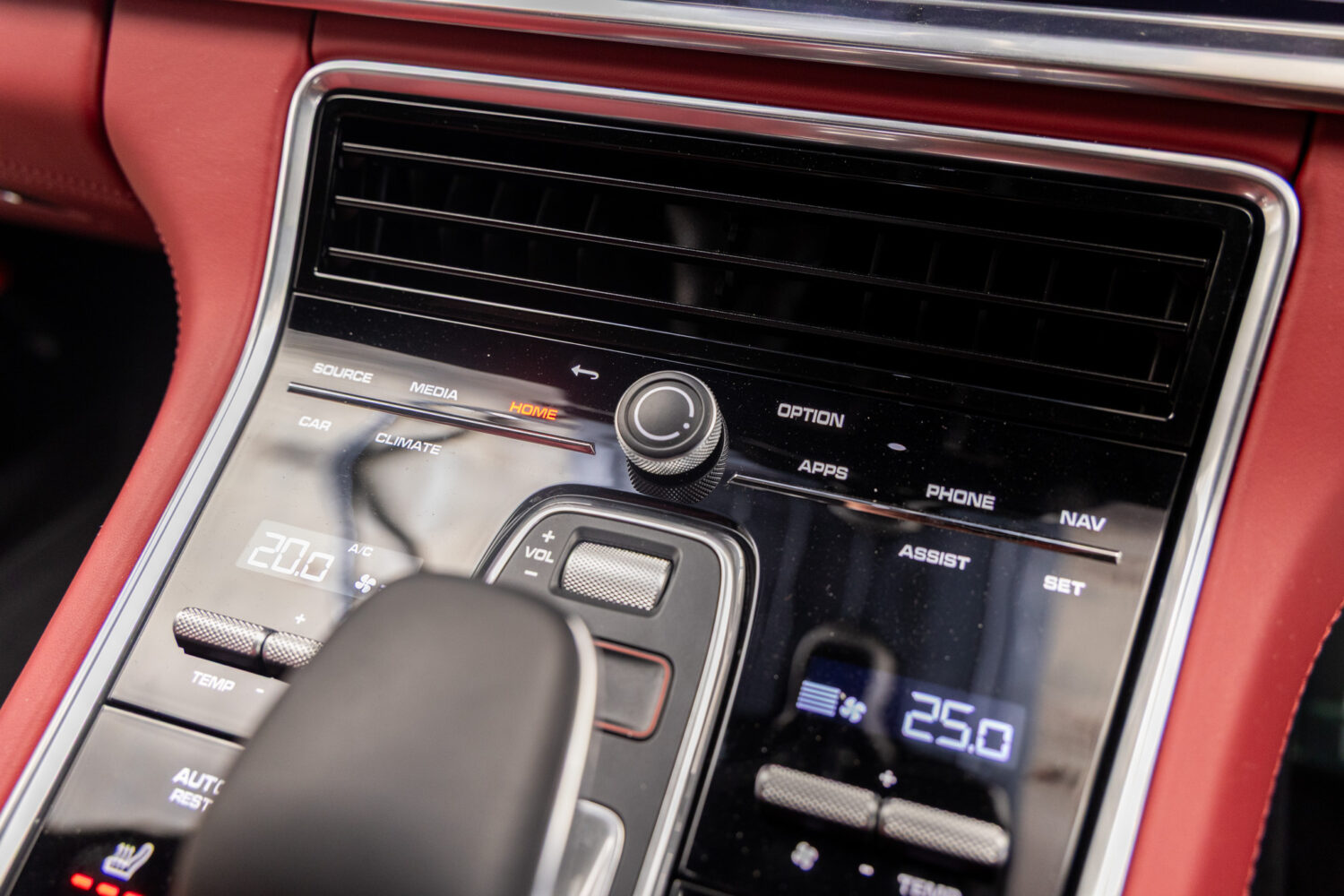 パナメーラ ターボS PDK 4WD