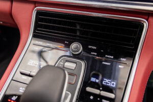 パナメーラ ターボS PDK 4WD