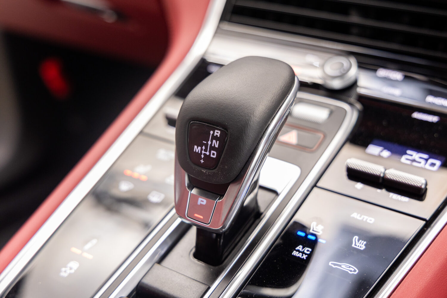 パナメーラ ターボS PDK 4WD