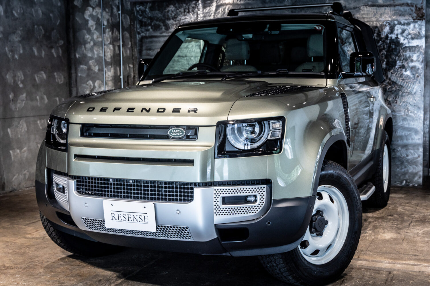 ディフェンダー90 S P300