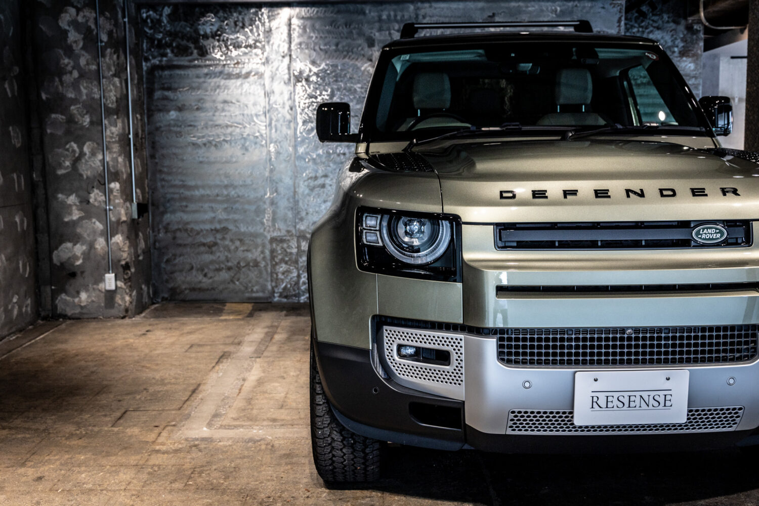 ディフェンダー90 S P300