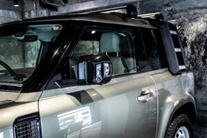 ディフェンダー90 S P300