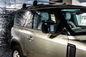 ディフェンダー90 S P300