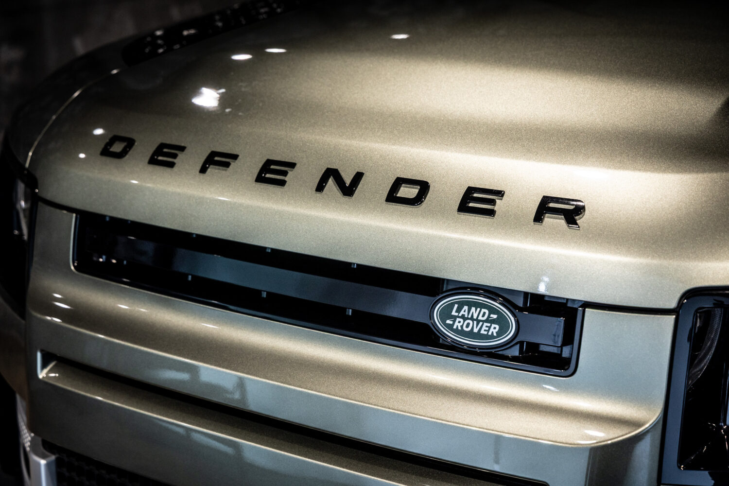 ディフェンダー90 S P300