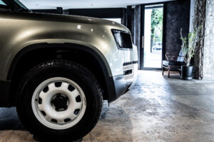 ディフェンダー90 S P300