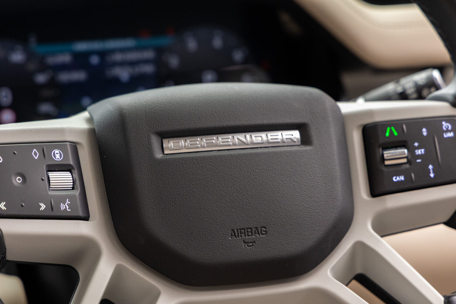 ディフェンダー90 S P300