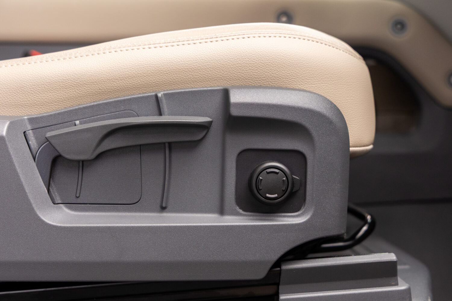 ディフェンダー90 S P300