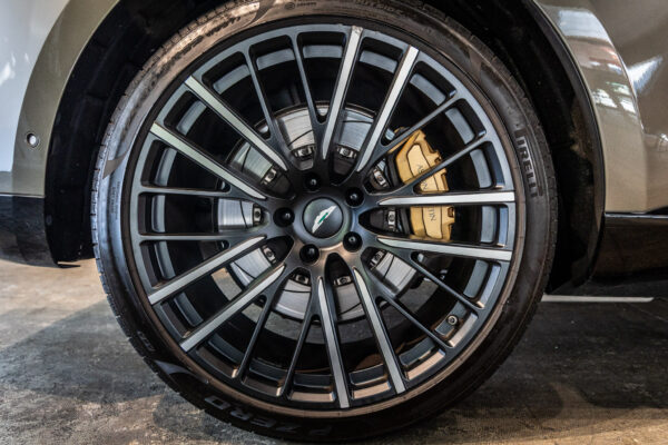 DBX 4.0 4WD