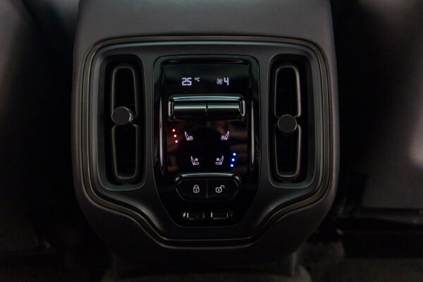 DBX 4.0 4WD