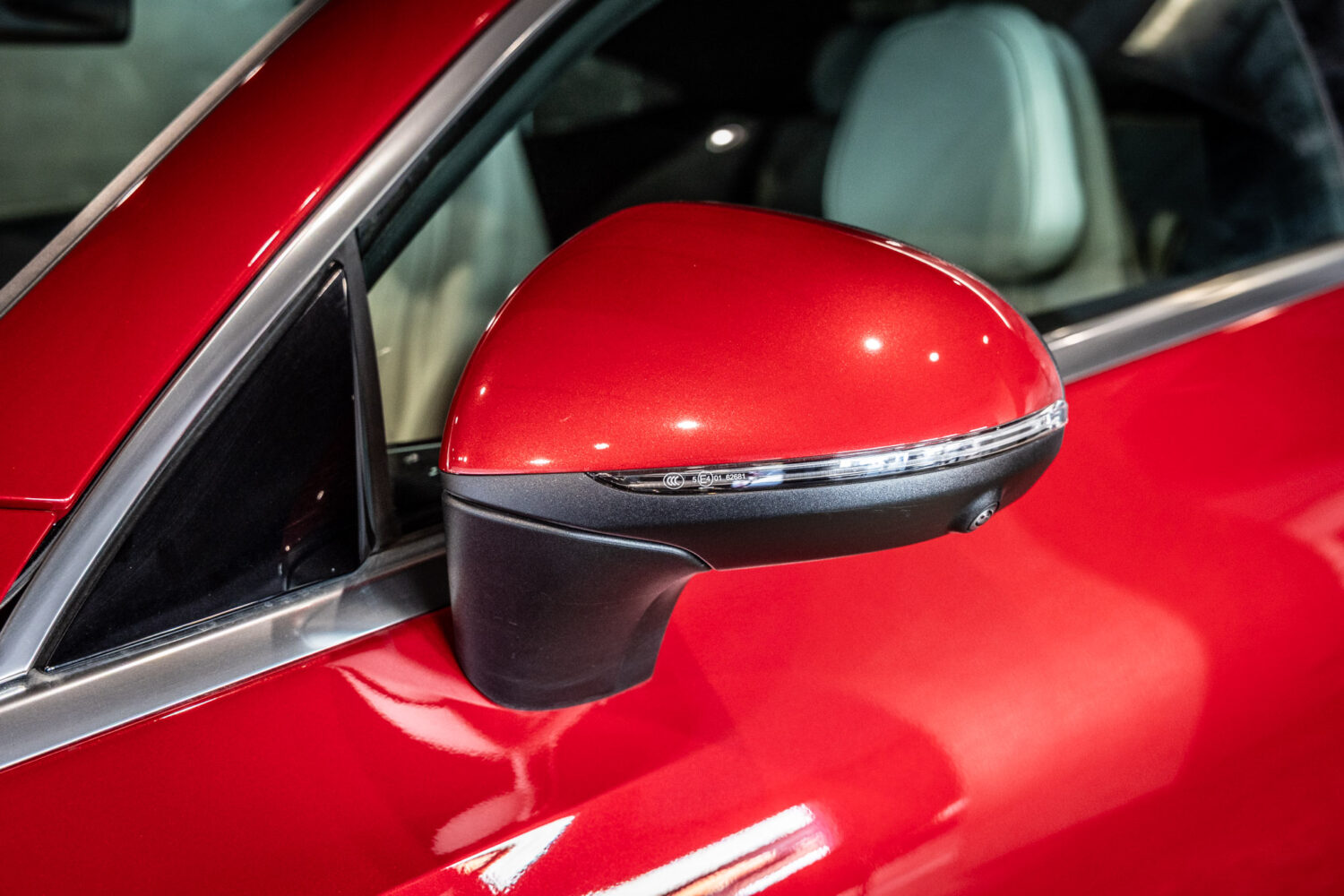 CLEクーペ 200スポーツ(ISG搭載モデル)