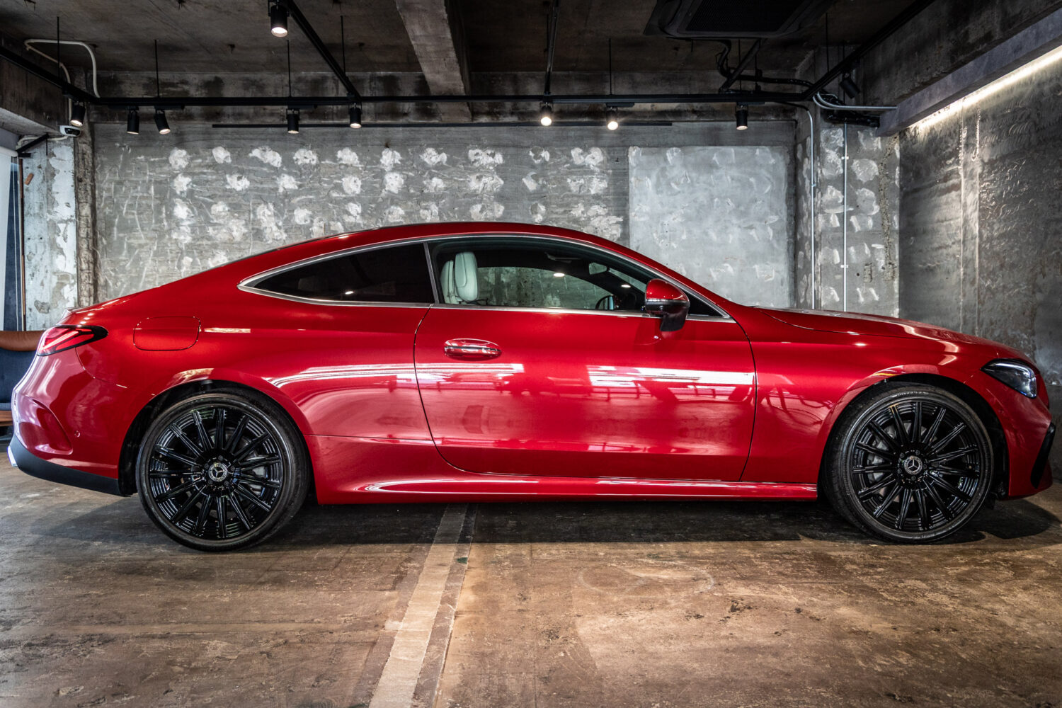 CLEクーペ 200スポーツ(ISG搭載モデル)