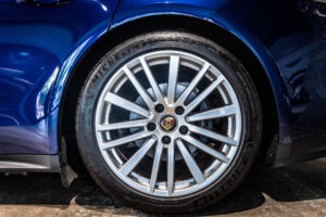 パナメーラ 4 PDK 4WD