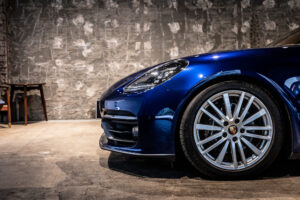 パナメーラ 4 PDK 4WD