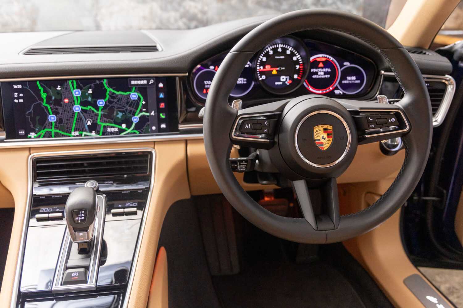 パナメーラ 4 PDK 4WD