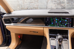 パナメーラ 4 PDK 4WD