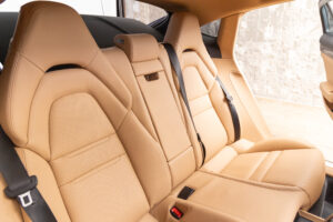 パナメーラ 4 PDK 4WD