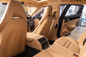 パナメーラ 4 PDK 4WD