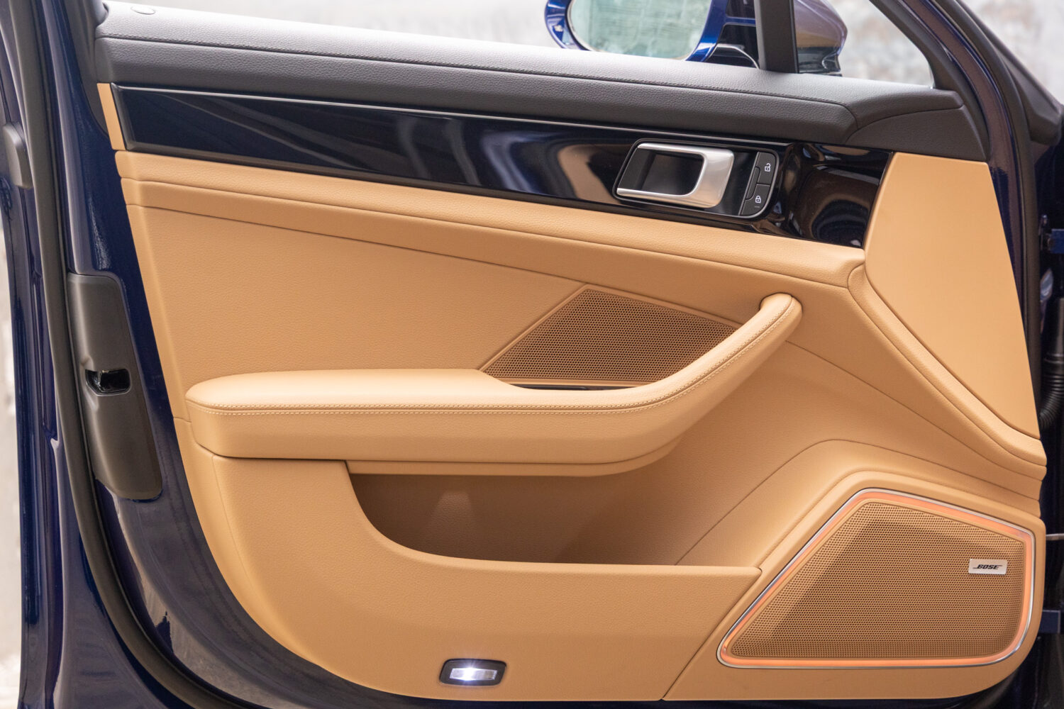 パナメーラ 4 PDK 4WD