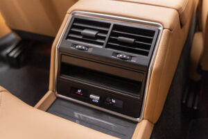 パナメーラ 4 PDK 4WD