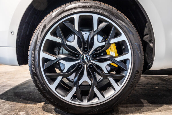 DBX 4.0 4WD