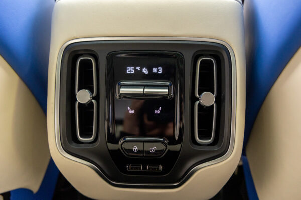 DBX 4.0 4WD