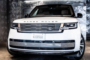 レンジローバー SV 3.0L P510e スタンダードホイールベース 4WD