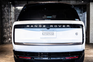 レンジローバー SV 3.0L P510e スタンダードホイールベース 4WD