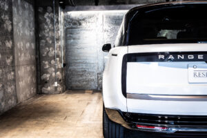 レンジローバー SV 3.0L P510e スタンダードホイールベース 4WD