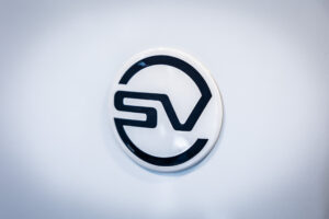 レンジローバー SV 3.0L P510e スタンダードホイールベース 4WD