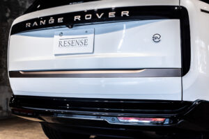 レンジローバー SV 3.0L P510e スタンダードホイールベース 4WD