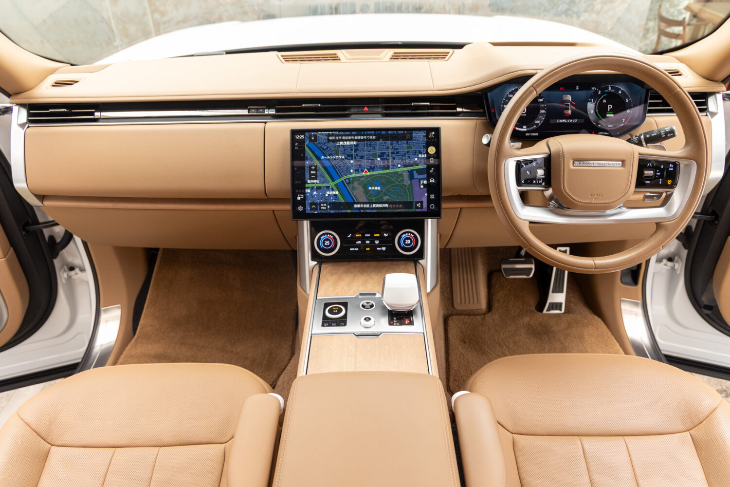 レンジローバー SV 3.0L P510e スタンダードホイールベース 4WD