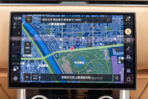 レンジローバー SV 3.0L P510e スタンダードホイールベース 4WD