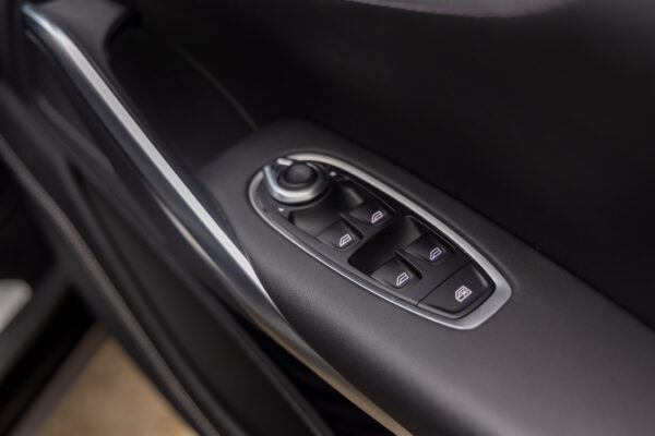 DBX 4.0 4WD