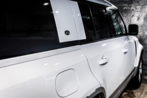 ディフェンダー130 ローンチエディション 3.0 D300 ディーゼル 4WD