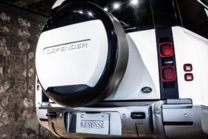 ディフェンダー130 ローンチエディション 3.0 D300 ディーゼル 4WD