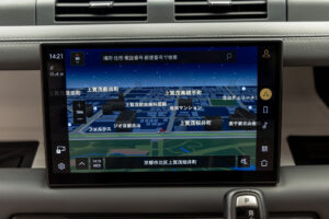 ディフェンダー130 ローンチエディション 3.0 D300 ディーゼル 4WD