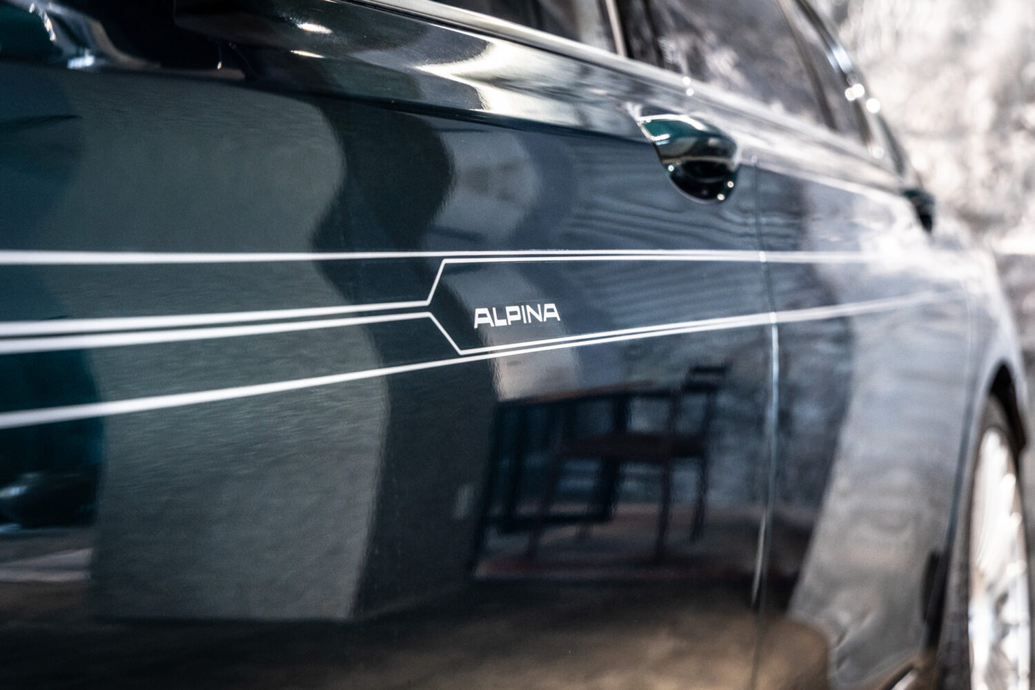 アルピナB7 ロングアルラット エグゼクティブラウンジ 4WD