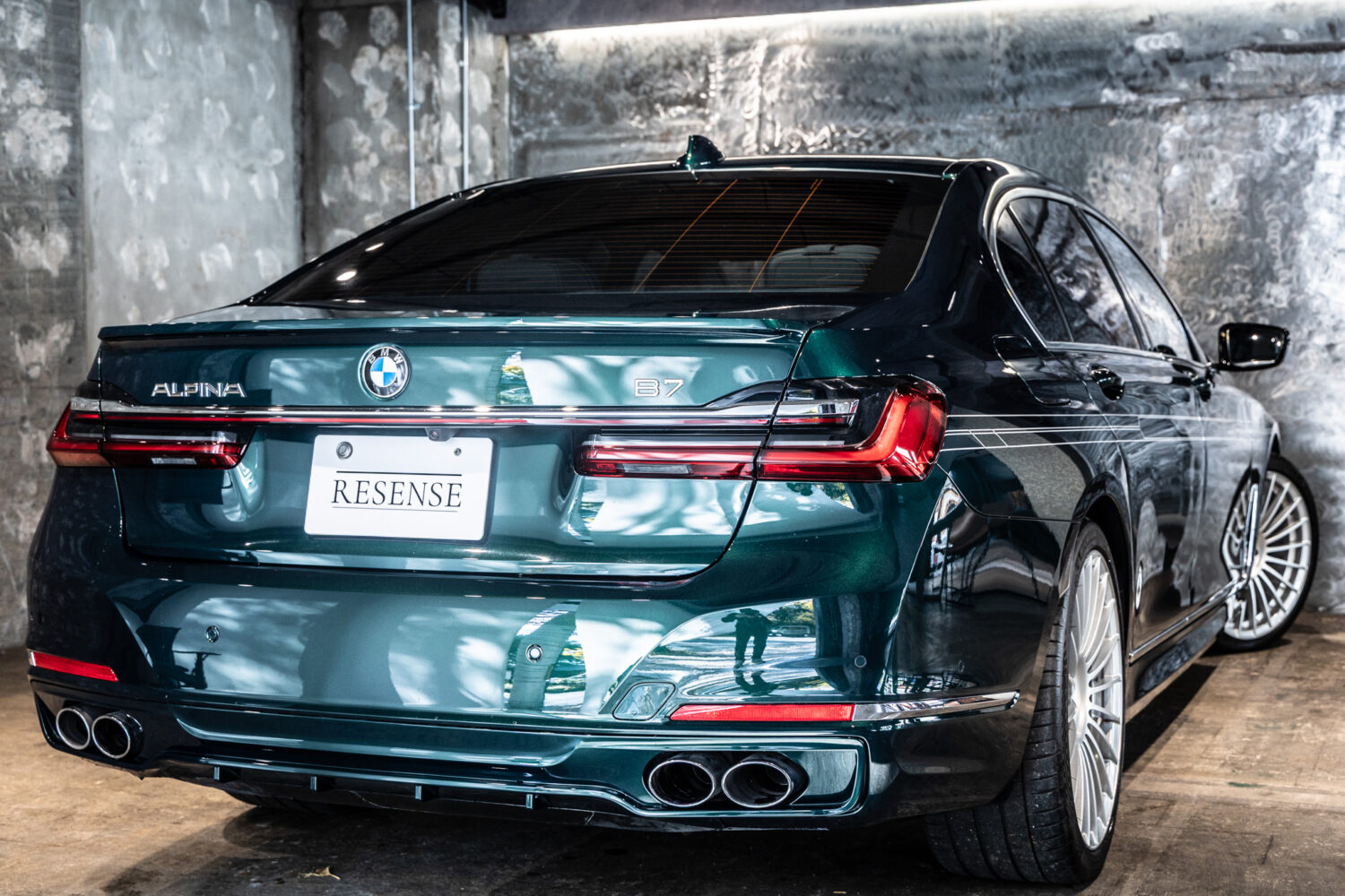 アルピナB7 ロングアルラット エグゼクティブラウンジ 4WD